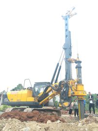 Hochleistungs-Pfahlbohrmaschine mit 94,3 Tonnen Tragfähigkeit, 100 kN maximaler Zugkraft und 150 kNm maximalem Drehmoment für Gründungsbohrungen
